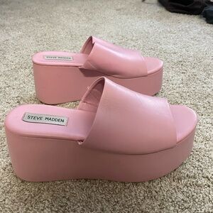 Steve Madden wedges size 8